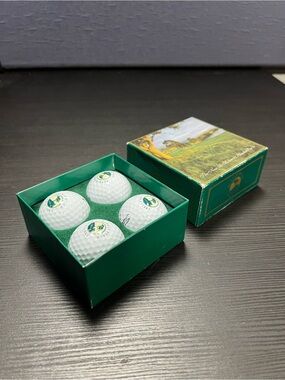 Vtg Titleist Pebble Beach Collectors Balls